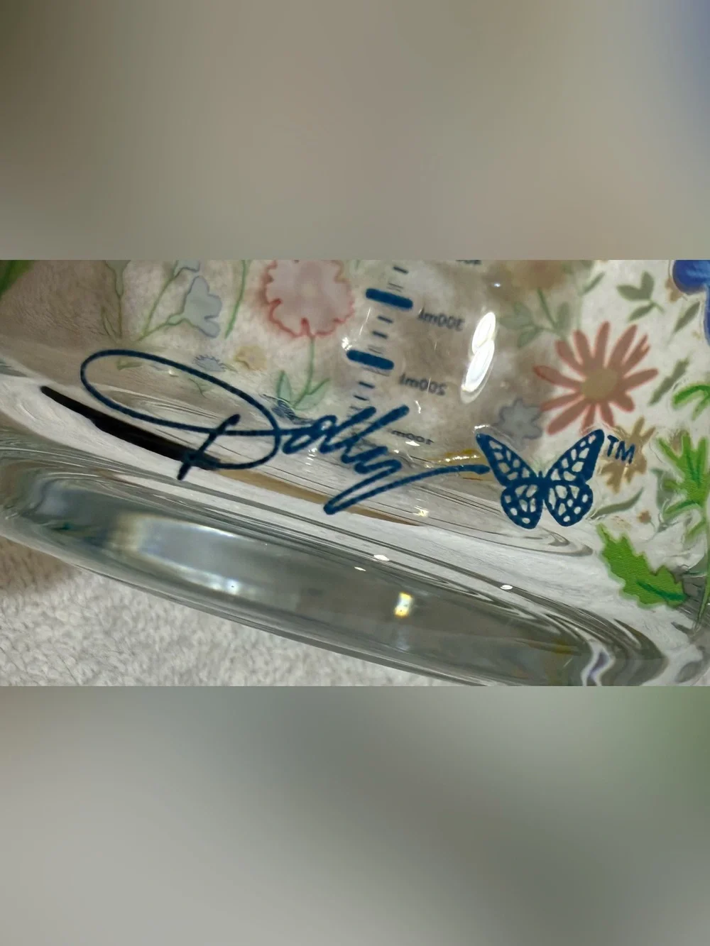 Dolly Parton 2 Cup Glass Measuring Cup Wildflower Butterfly Dishwasher Safe New